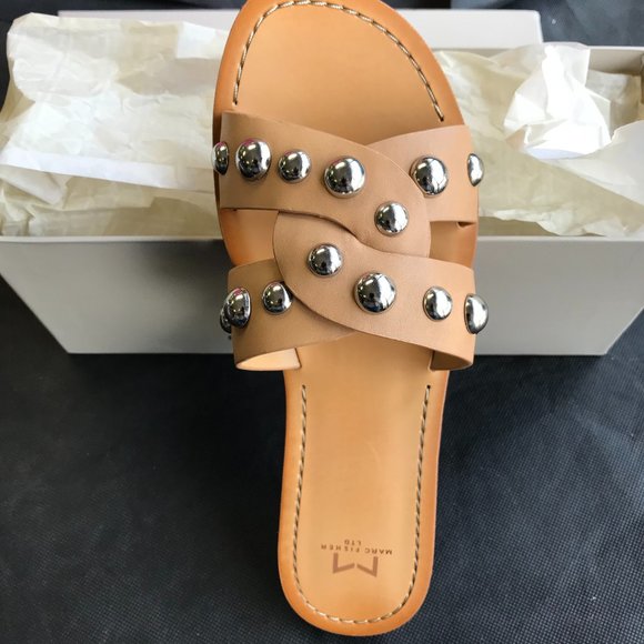 MARC FISHER Pagie Medium Natural Leather Sandal - Picture 2 of 3